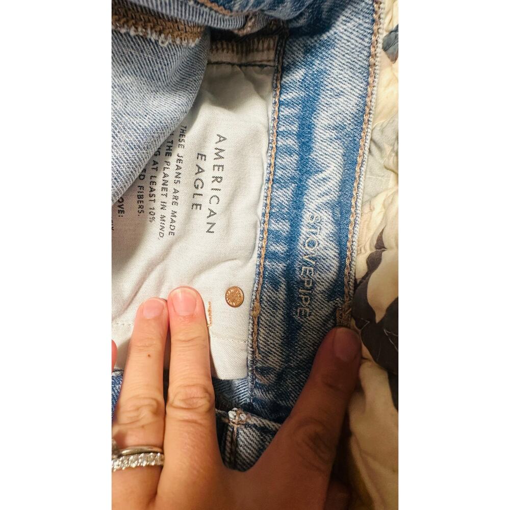 AMERICAN EAGLE Skylight Blue Strigid Ripped Knee  High-Waisted Stovepipe Jeans - Picture 13 of 16